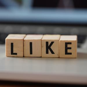 王艳又紧又大又湿又爽小视频
