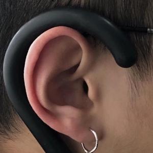 王艳又紧又大又湿又爽小视频
